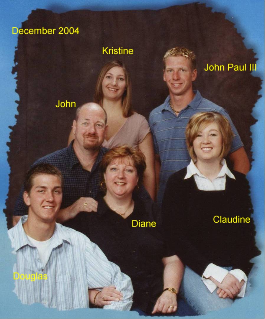 John and Diane (Gross) Bates Family, December 2004