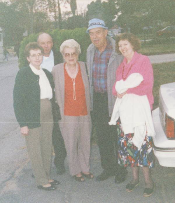  Melvin and wife Pat Heilman on Right.  Middle - 1st cousin Maggie (Miller)Kovasik,the two on the left are unidentified.
