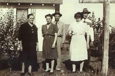 Barbara Gross, Franciska and Lorenz Feist - Joe Wald and Mary